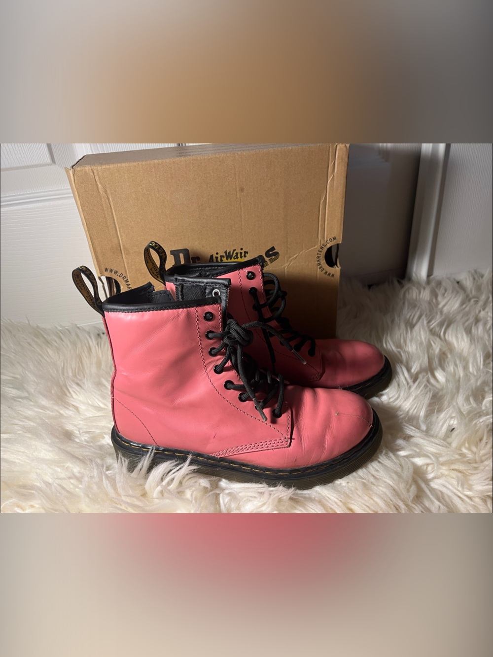 Girls size 3 Dr. Martens Pink Leather Lace-Up Ankle Boots with Black Soles